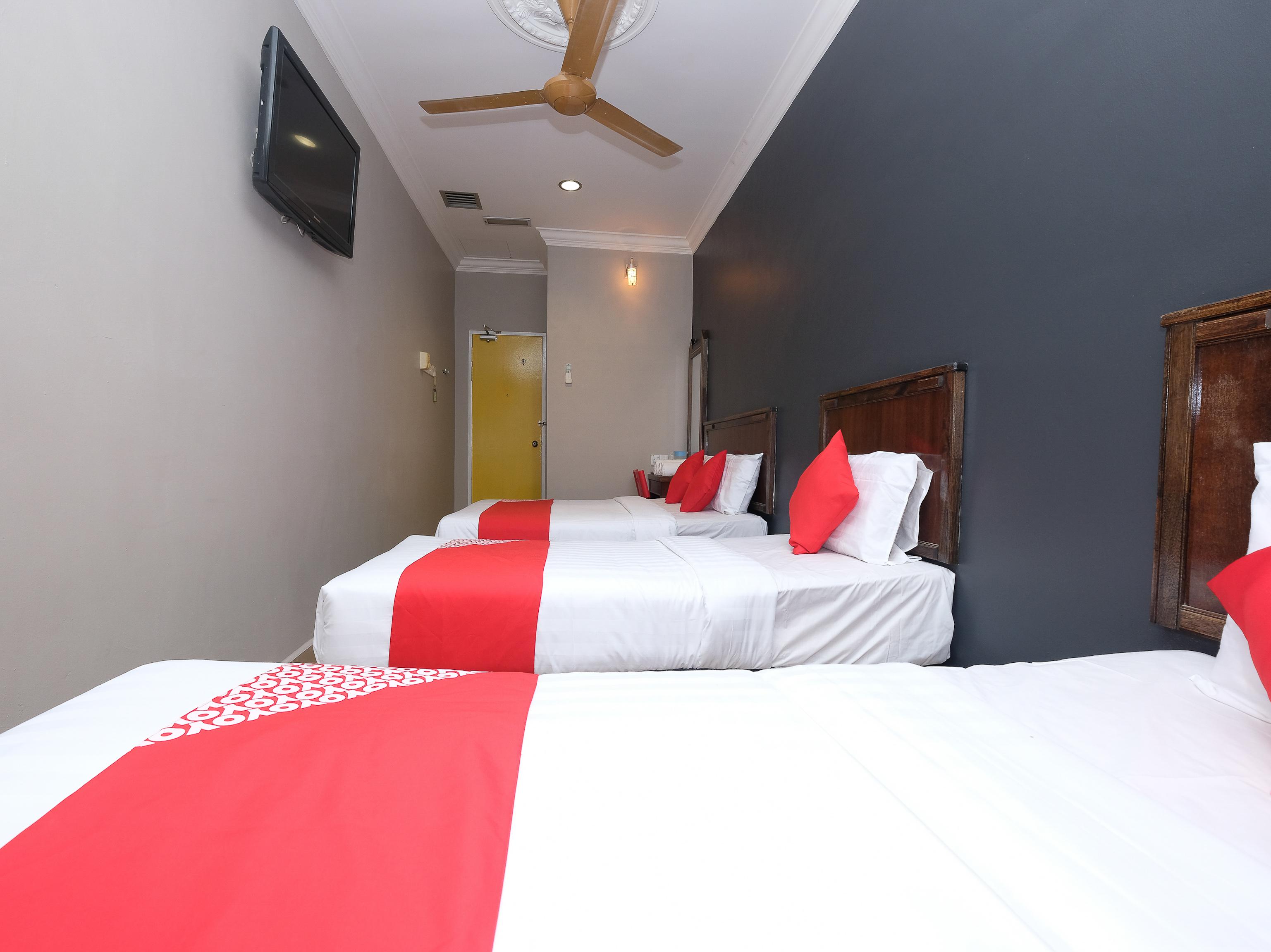 Oyo 1190 Nice Stay Hotel Рауб Екстер'єр фото