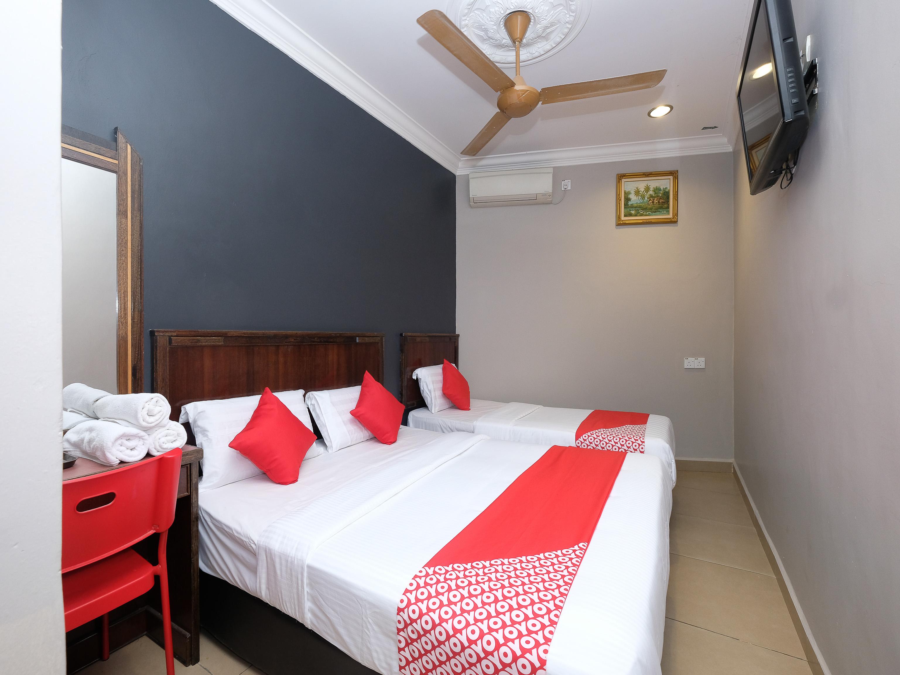Oyo 1190 Nice Stay Hotel Рауб Екстер'єр фото