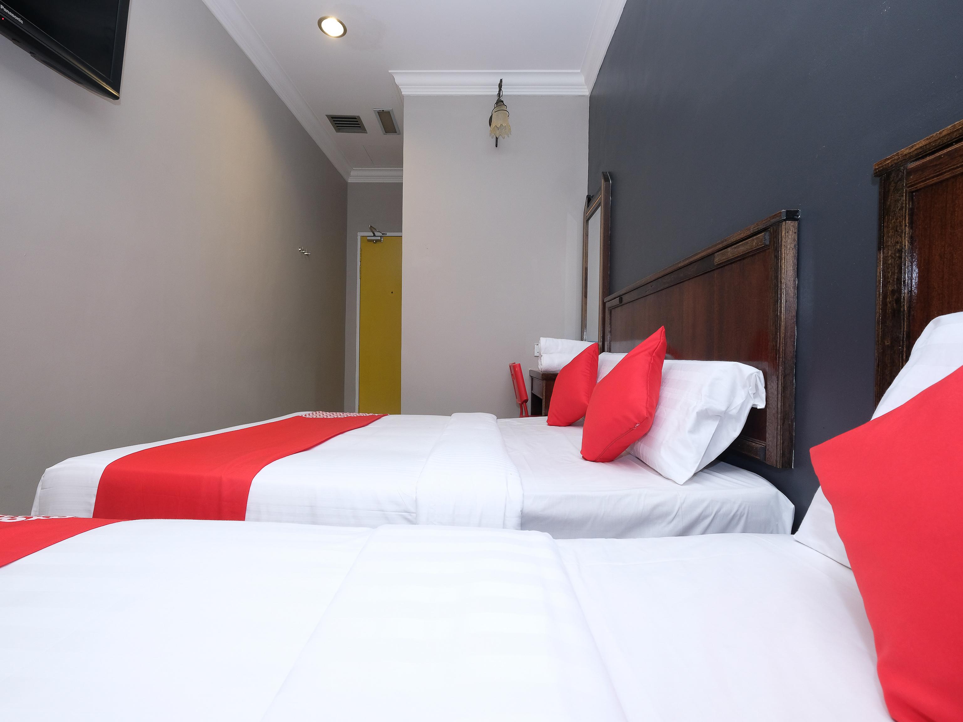 Oyo 1190 Nice Stay Hotel Рауб Екстер'єр фото