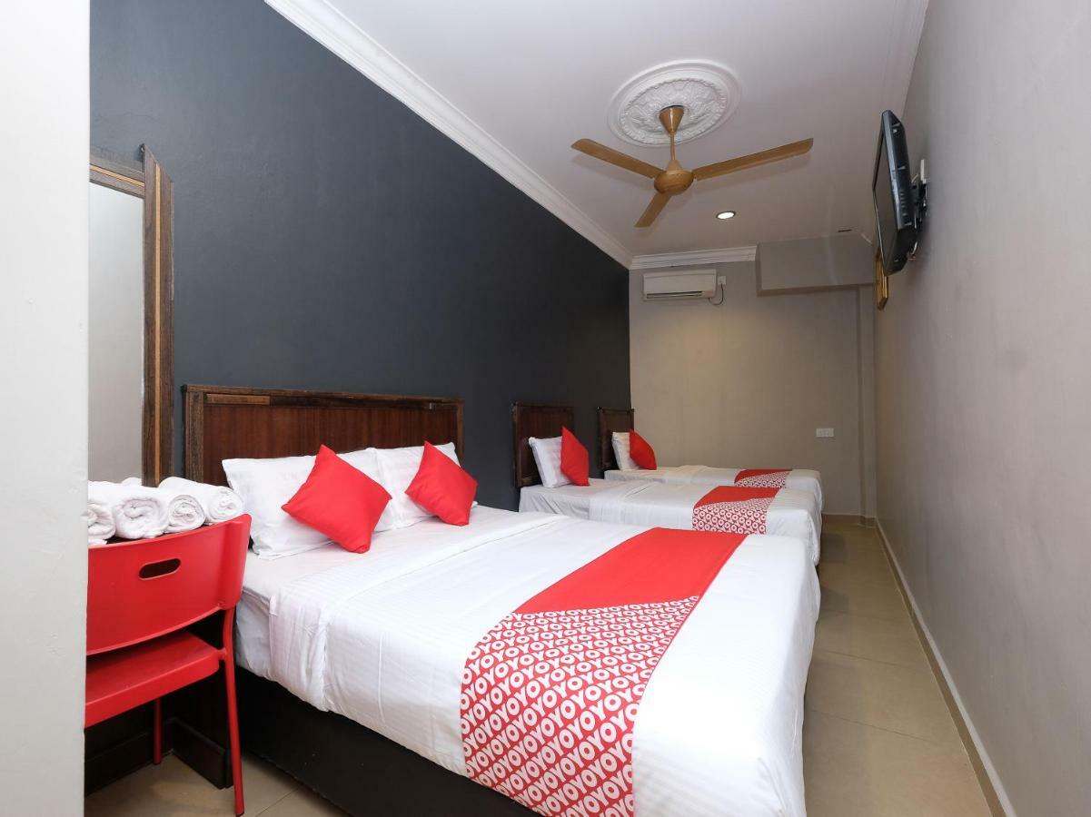 Oyo 1190 Nice Stay Hotel Рауб Екстер'єр фото