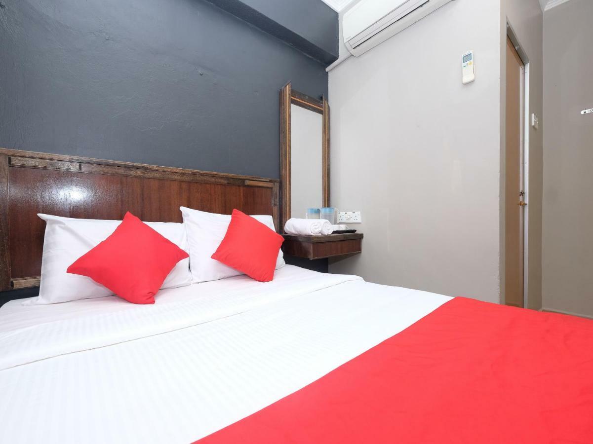 Oyo 1190 Nice Stay Hotel Рауб Екстер'єр фото